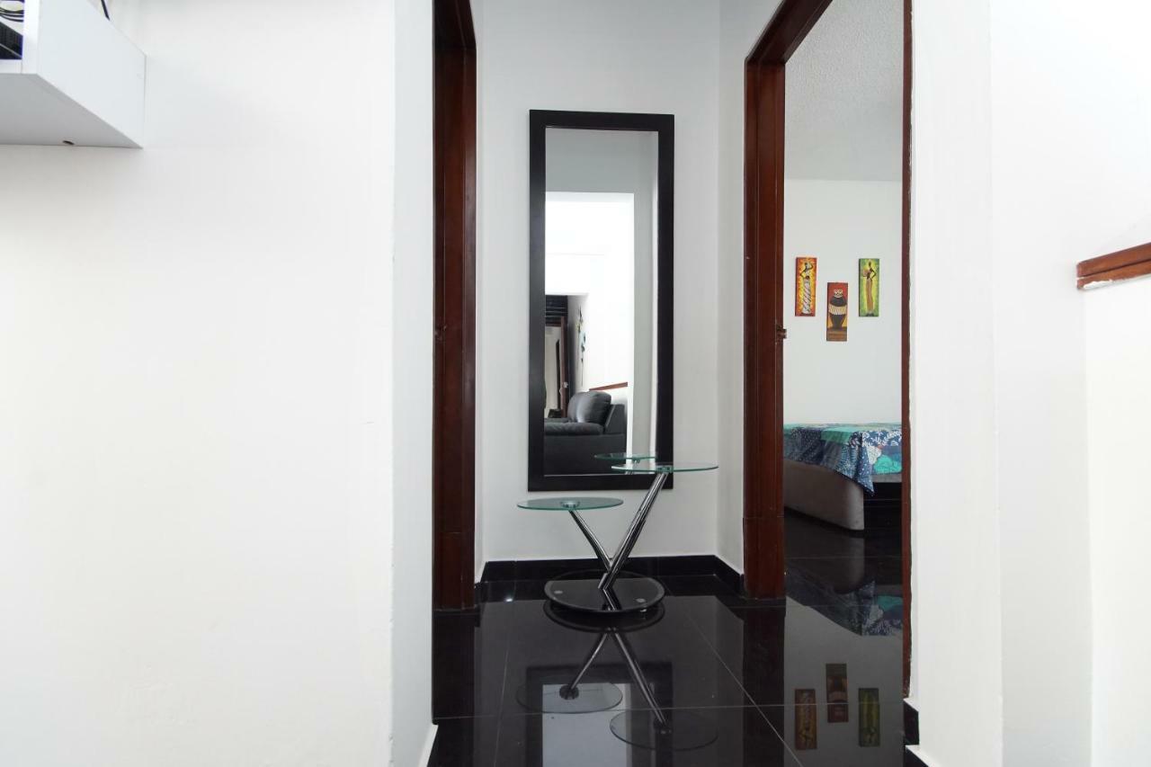 Cozy Apartment Excellent Location, Air Conditioning Cali Luaran gambar